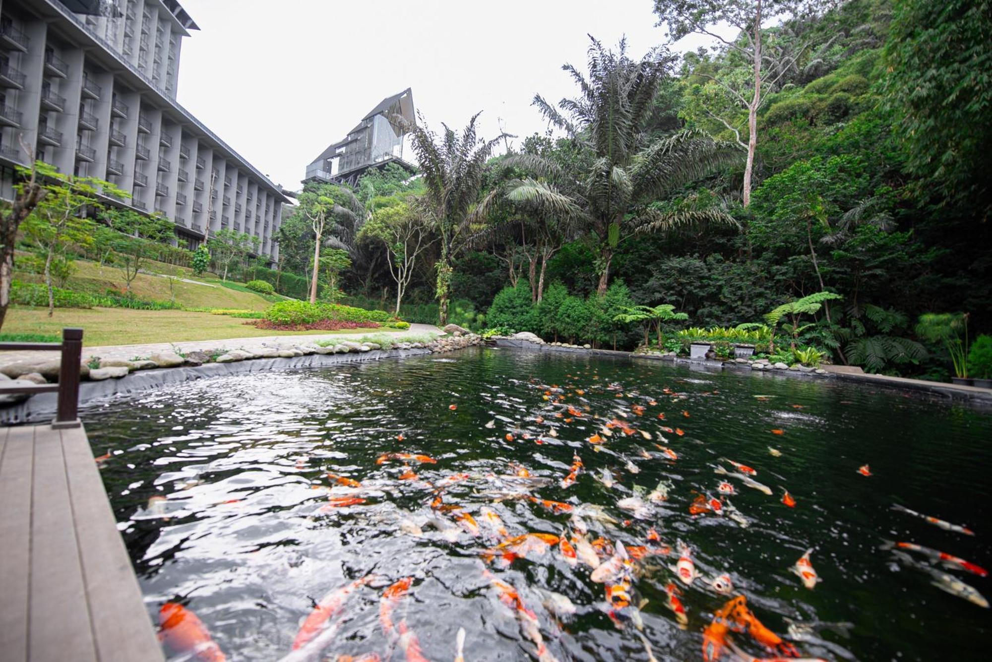 The Gaia Hotel Bandung Lembang Eksteriør billede